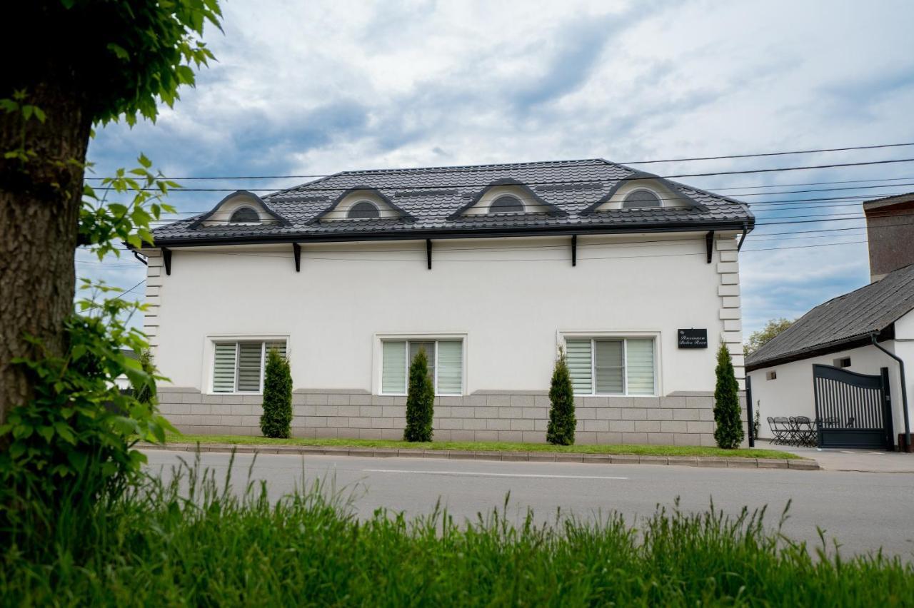 Hotel Casa Bolta Rece Sighetu Marmaţiei Exterior foto